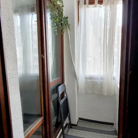 Apartment Lindy